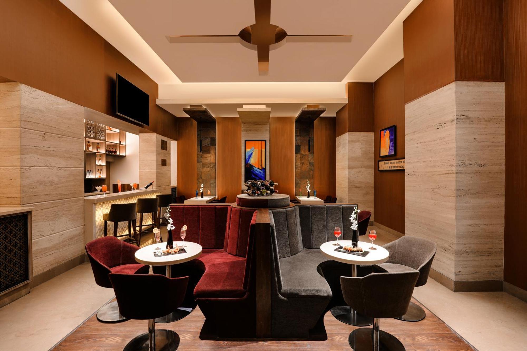 Sandal Suites By Lemon Tree Hotels Noida Ngoại thất bức ảnh