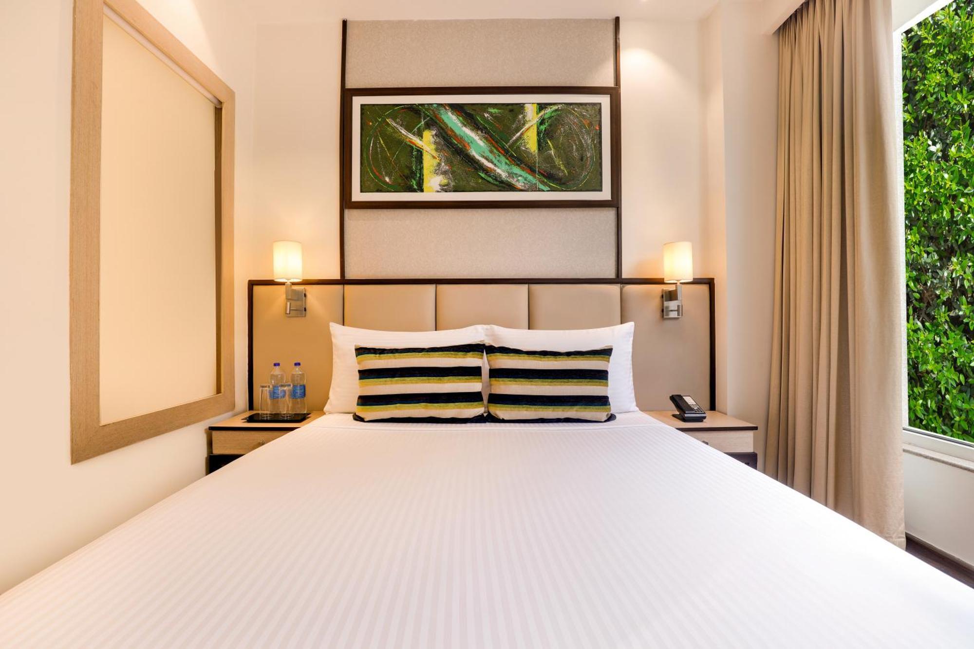 Sandal Suites By Lemon Tree Hotels Noida Ngoại thất bức ảnh