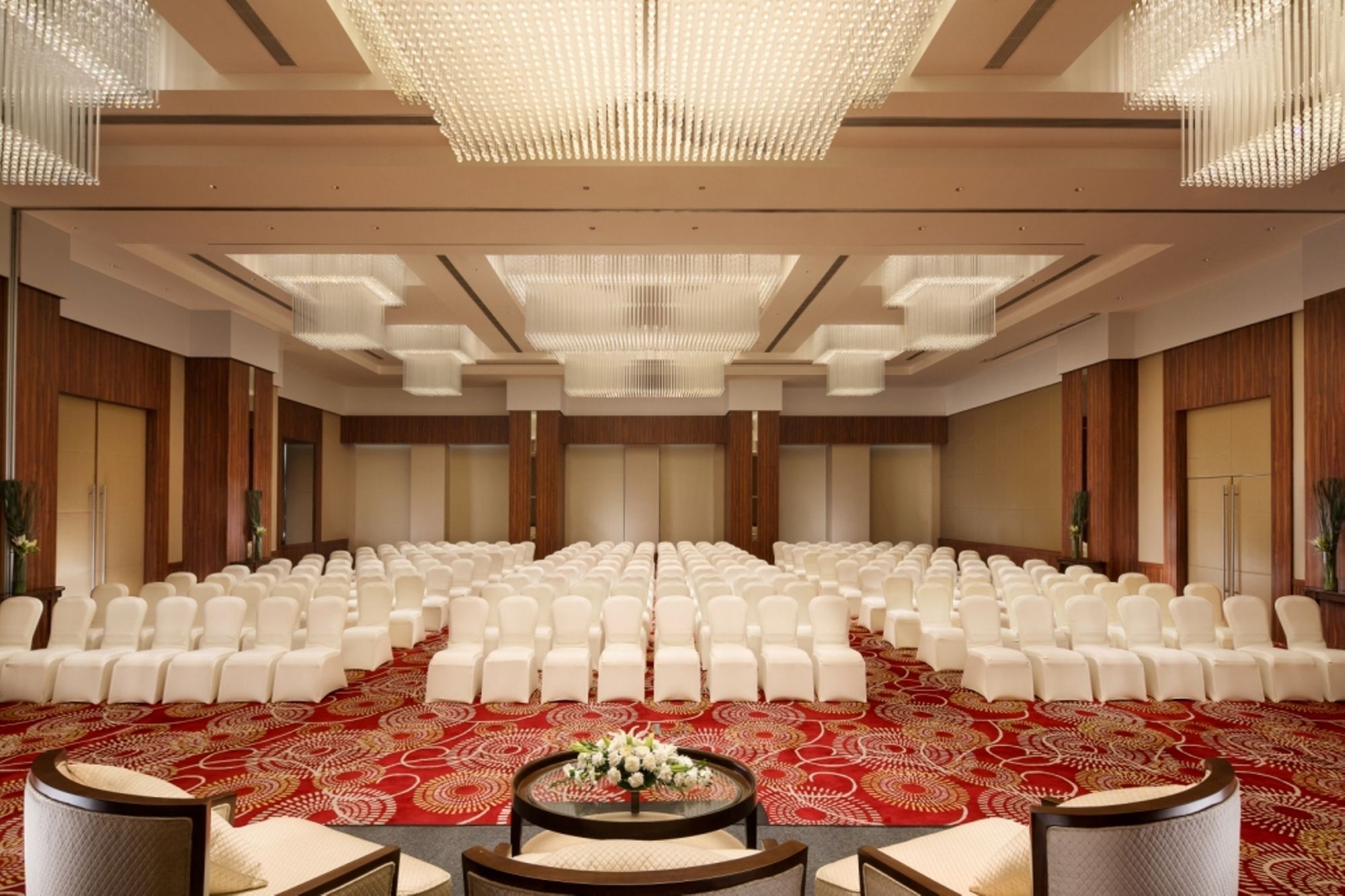 Sandal Suites By Lemon Tree Hotels Noida Ngoại thất bức ảnh