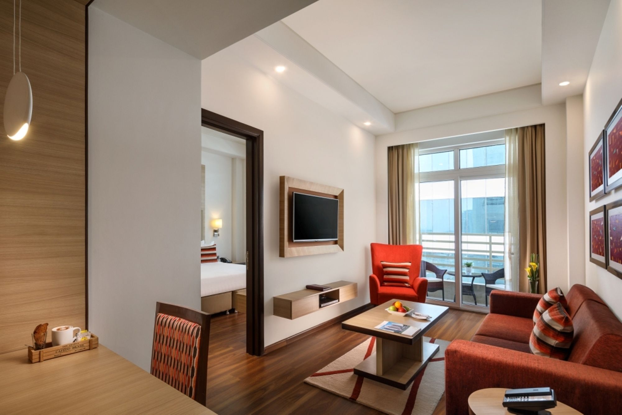 Sandal Suites By Lemon Tree Hotels Noida Ngoại thất bức ảnh