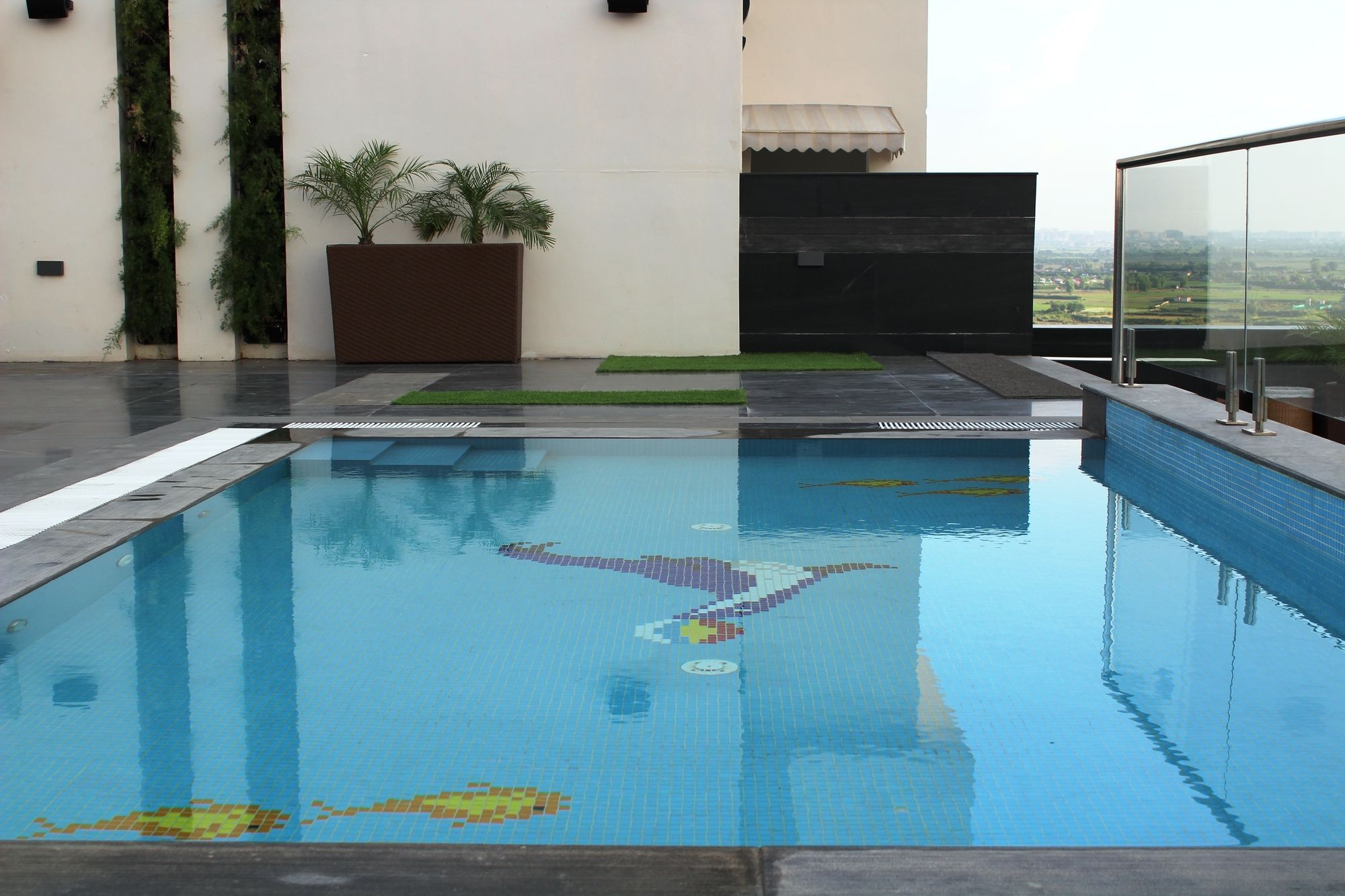 Sandal Suites By Lemon Tree Hotels Noida Ngoại thất bức ảnh